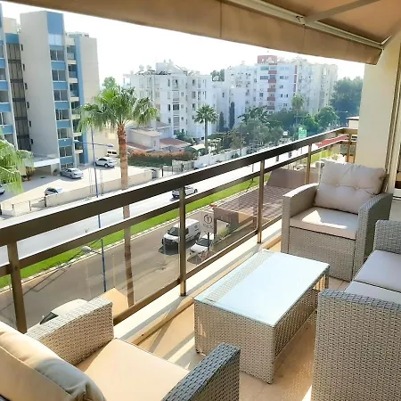 アパート Samson Sea Breeze, 3bed Sleeps 6, Free Wifi *