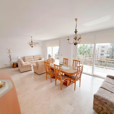 Samson Sea Breeze, 3bed Sleeps 6, Free Wifi * リマソール