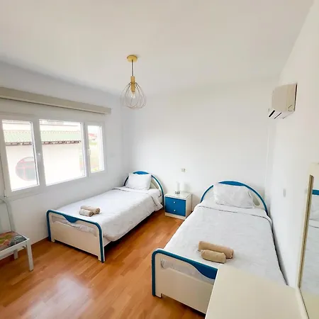 Samson Sea Breeze, 3bed Sleeps 6, Free Wifi アパート