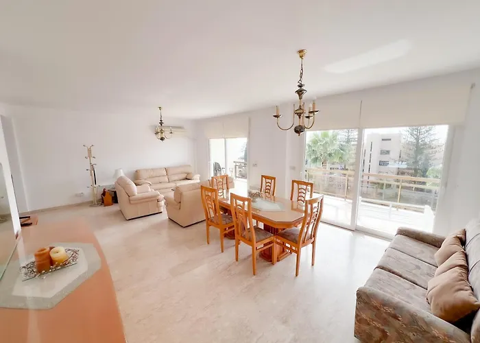 Samson Sea Breeze, 3bed Sleeps 6, Free Wifi * Limasol